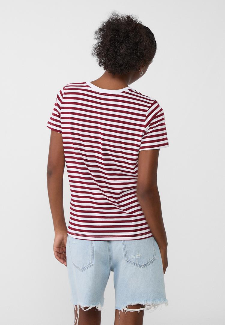 camiseta basica regular fit cuello redondo rayas