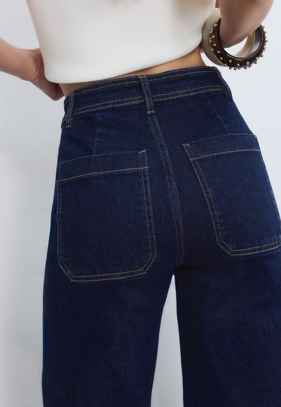 straight-fit-jeans-mit-taschen