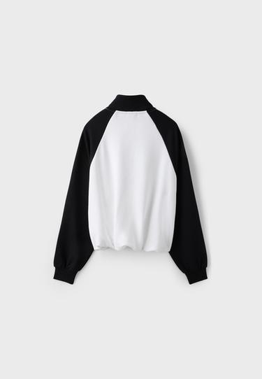 Raglan sleeve graphic sweatshirt — Black 8