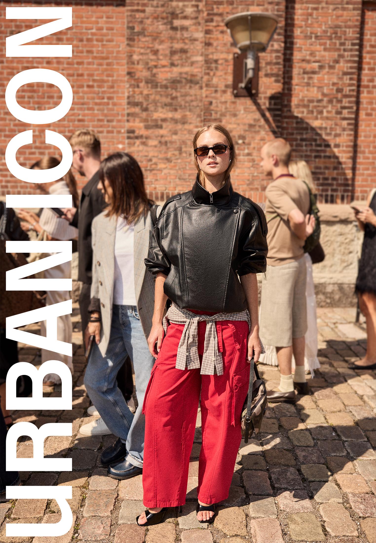 Barrel cargo trousers — Red