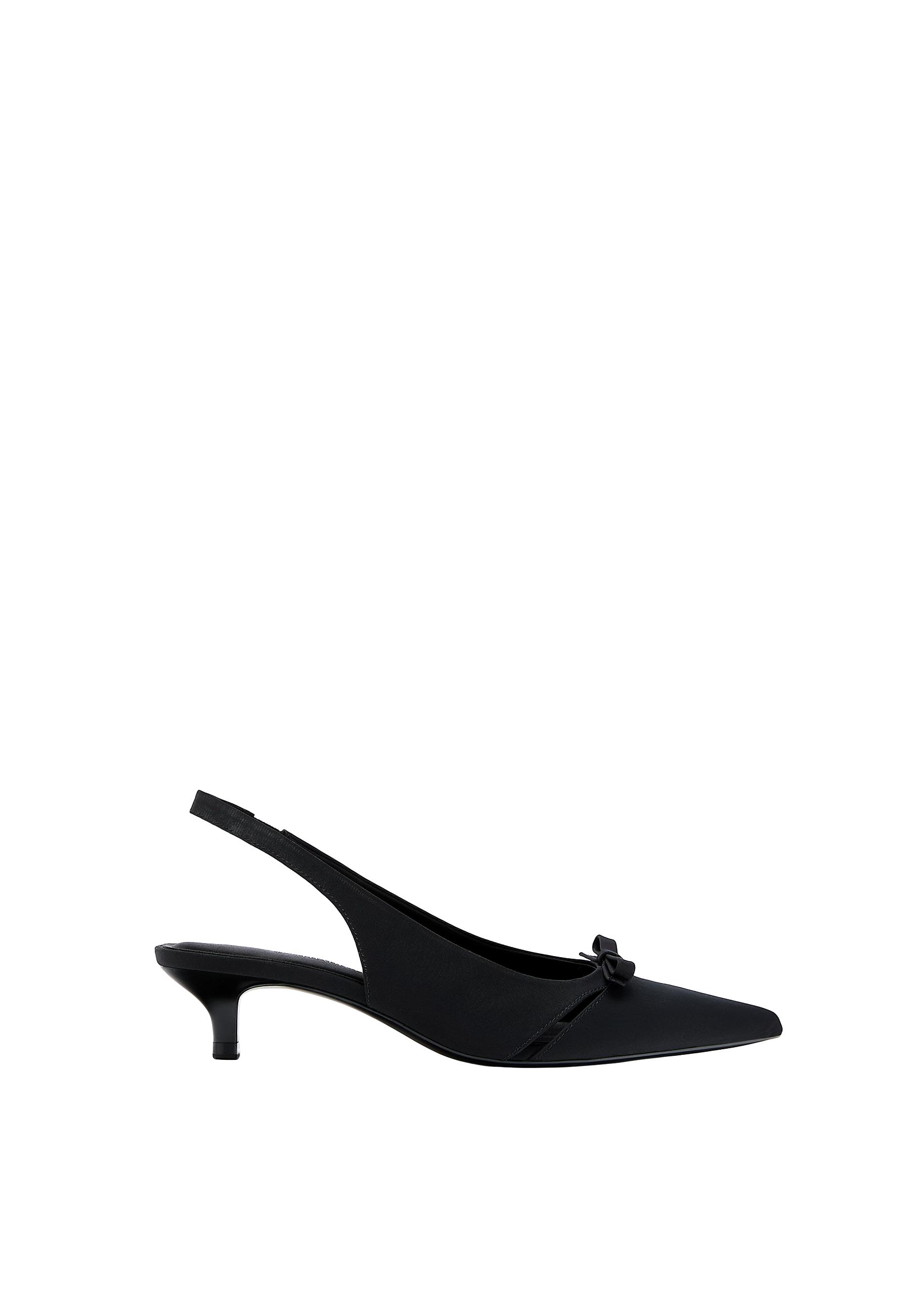Cut-out kitten heel shoes — BLACK