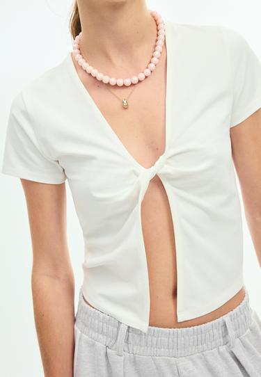 Short sleeve knot T-shirt — Ecru 4