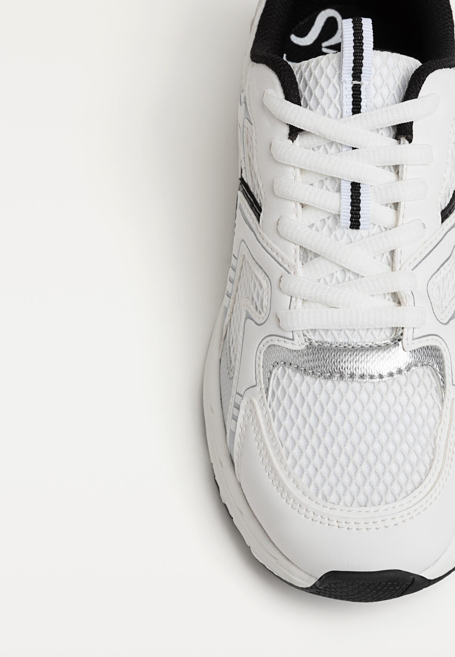 Trainers with detail - Women's fashion | Stradivarius Turkey