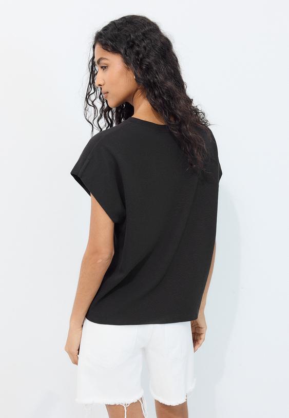 b06 basic droppedshoulder tshirt