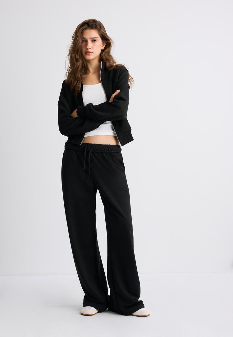 b09 fermuarlı dik yaka crop sweatshirt