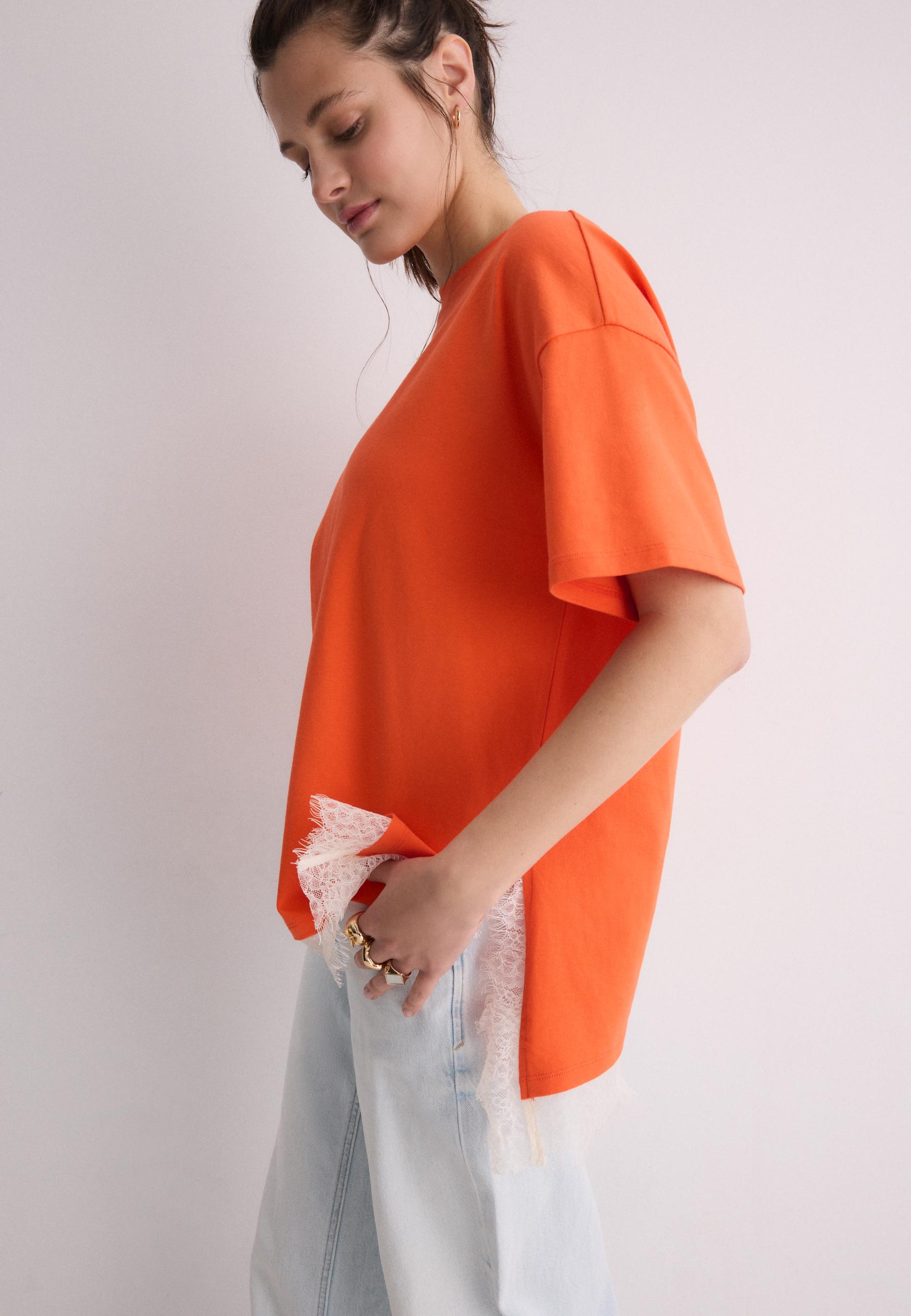 Lace hem short sleeve T-shirt — Orange