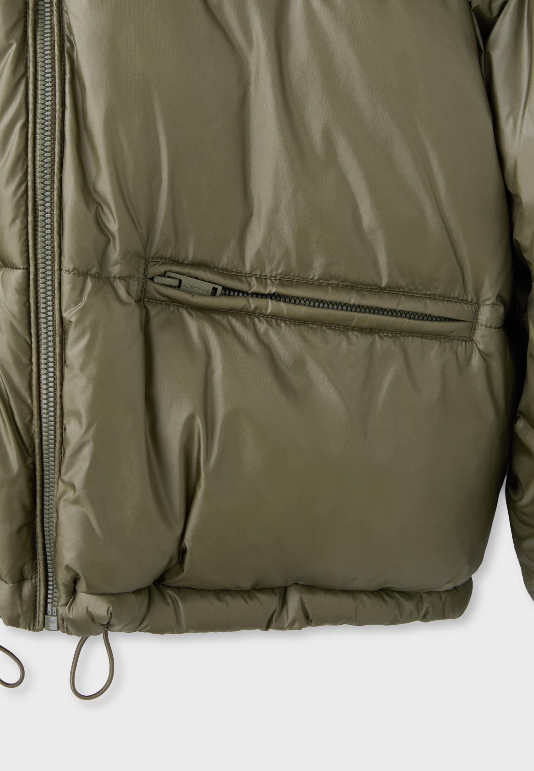 Stradivarius Parlak dik yaka crop şişme ceket görsel 4