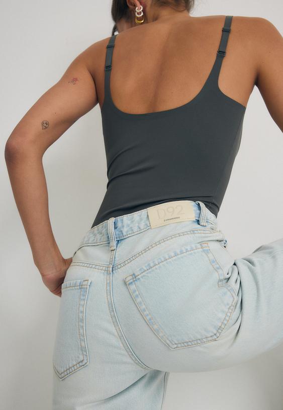 Stradivarius D92 Recht Model Jeans Met Brede Pijpen Lichtblauwe Denim Wassing 32