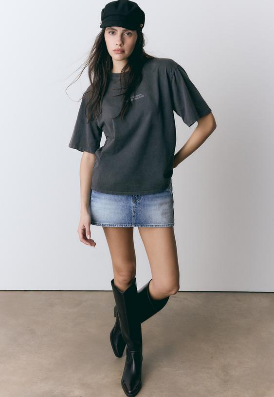 Stradivarius Κοντομάνικη Μπλούζα Με Στάμπα Ανθρακί S