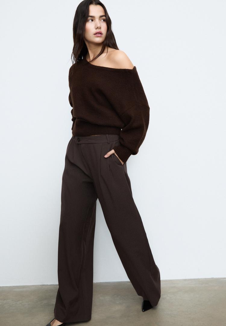 freizeithose-mit-uberkreuzter-bundfaltenhose-mit-streifen