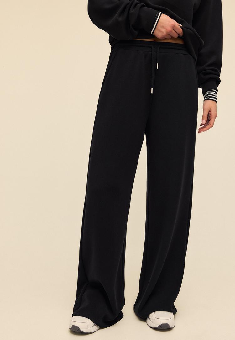 yumusak dokulu palazzo jogger pantolon