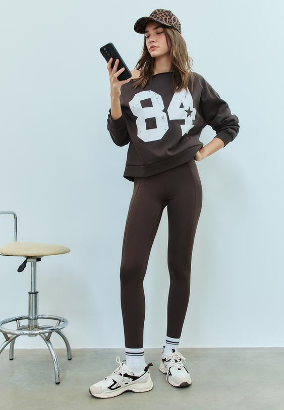 leggings tobilleros recortes