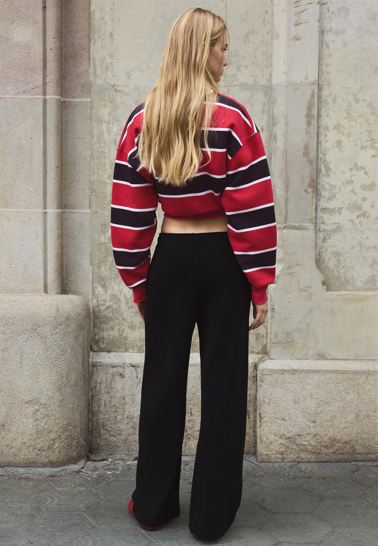 Wide-leg jogger trousers — Black