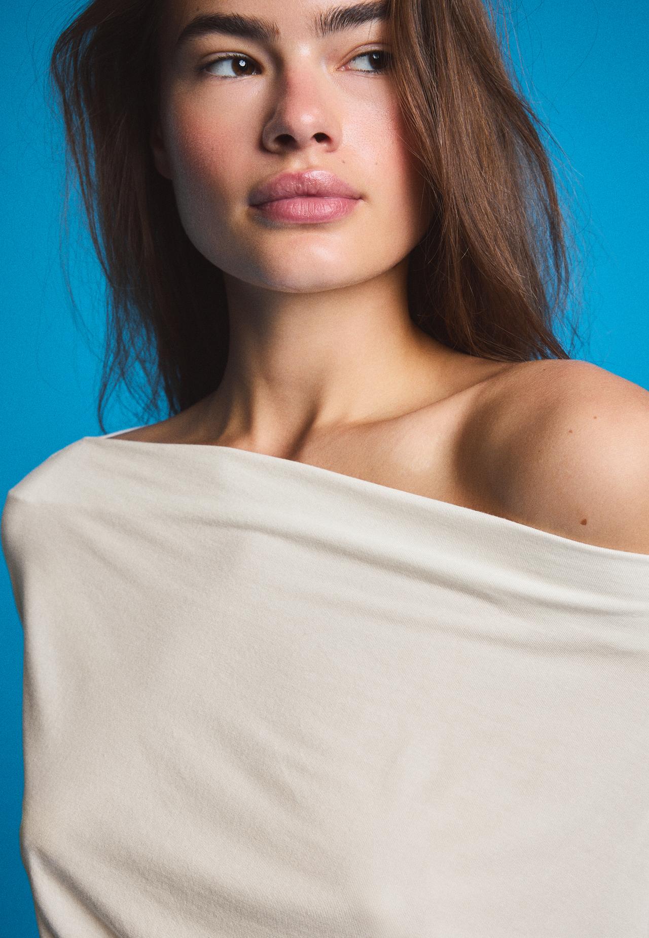 Asymmetric modal T-shirt — Ecru