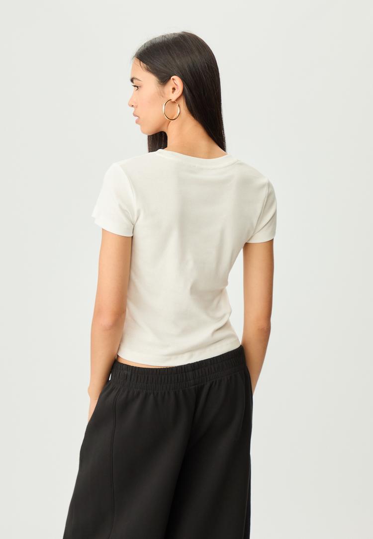 t shirt de manga curta com cerejas
