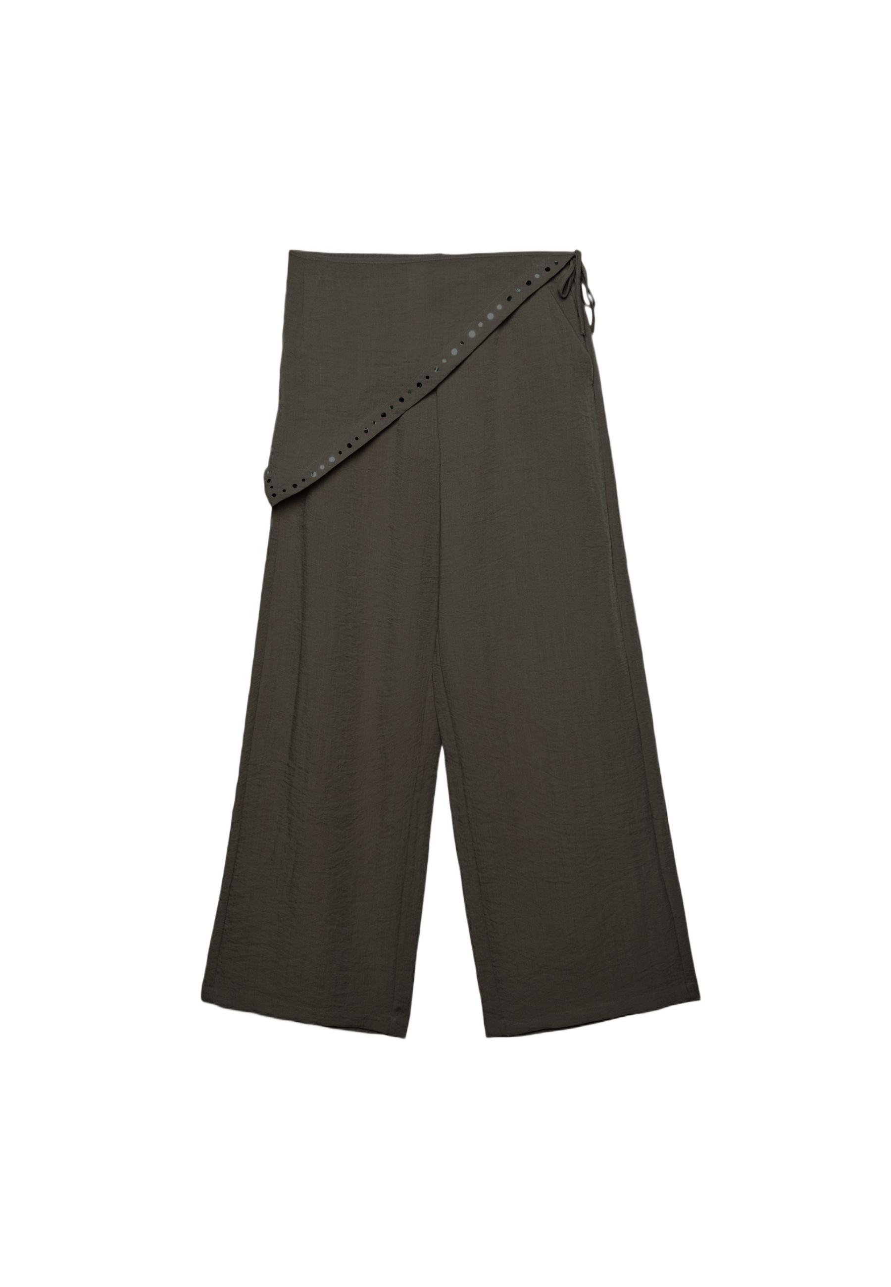 Liyosel fular pantolon