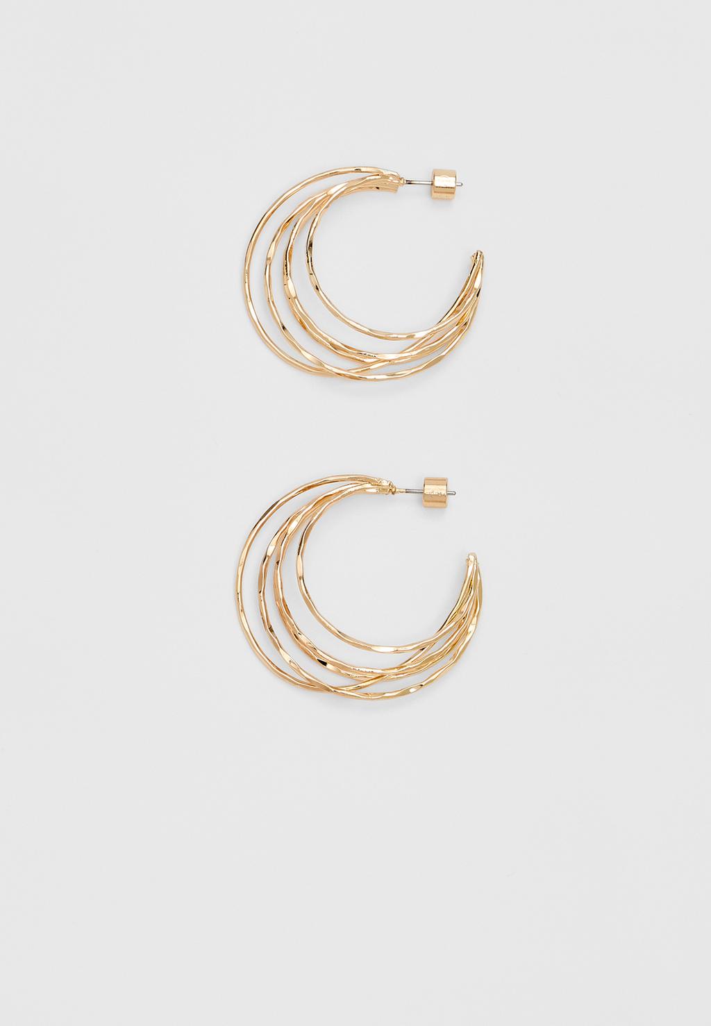 Boucles d’oreilles anneaux et cercles