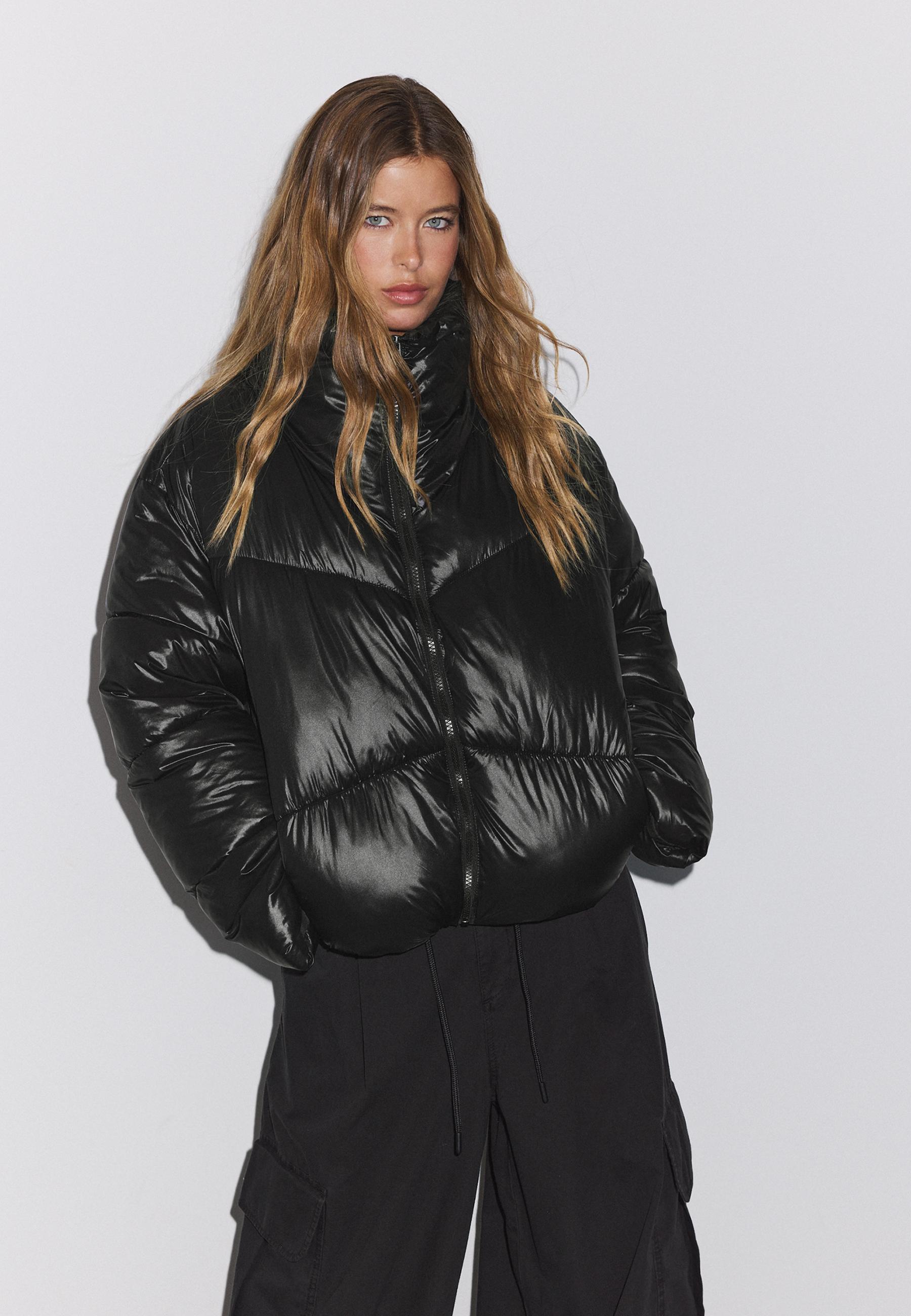 High-neck cropped puffer jacket — Black