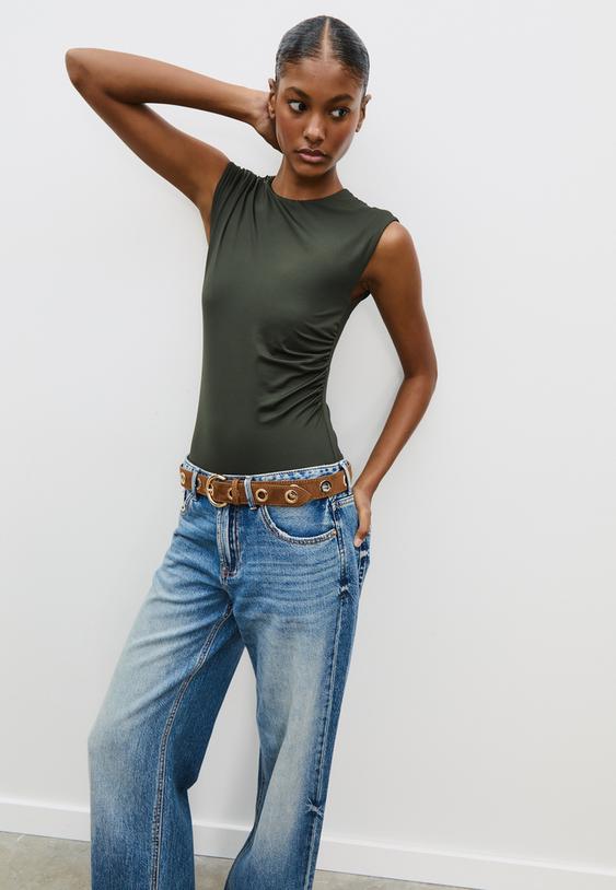 cinturon ojales metalicos