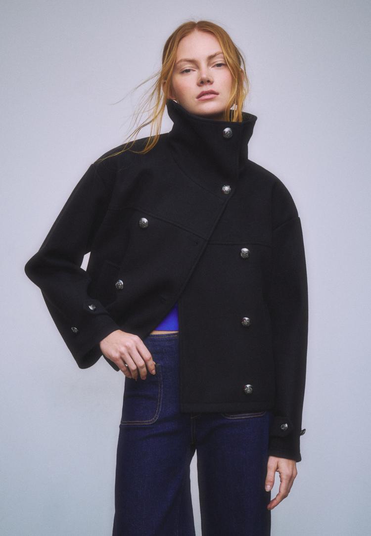 cazadora cruzada cuello alto efecto suave