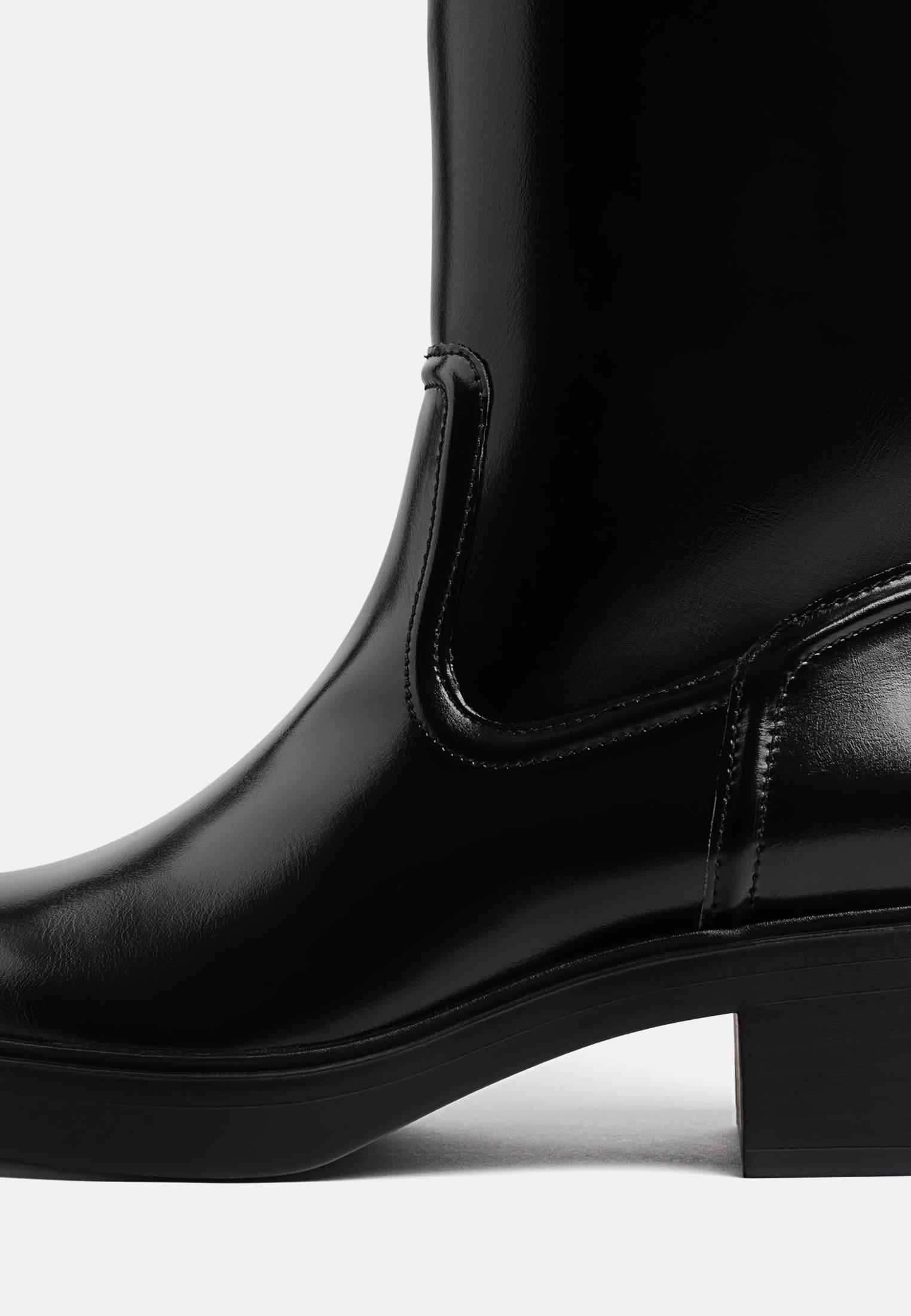 Flat riding -style boots - Women's fashion | Stradivarius Kosovo