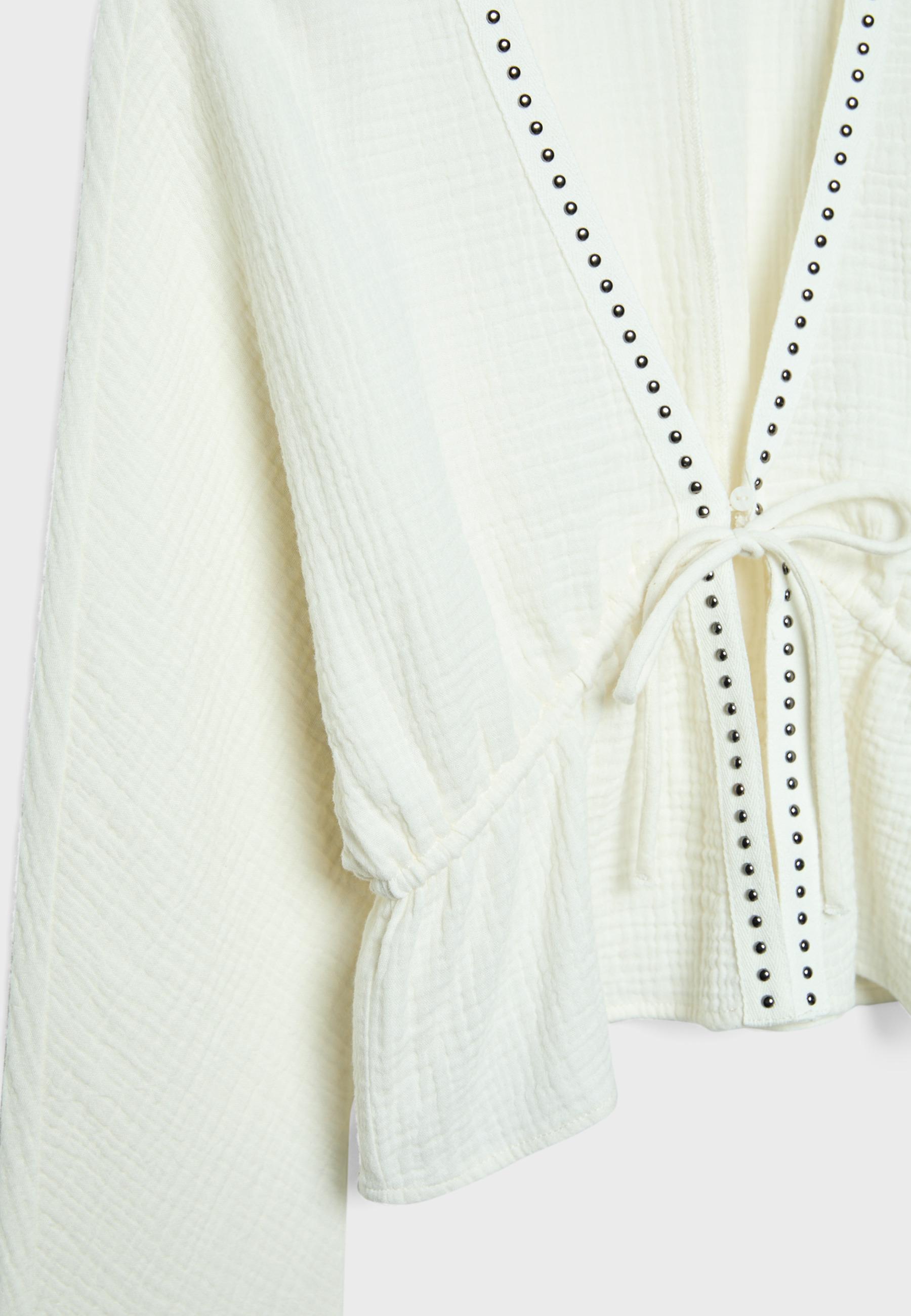 Open studded shirt — Ecru