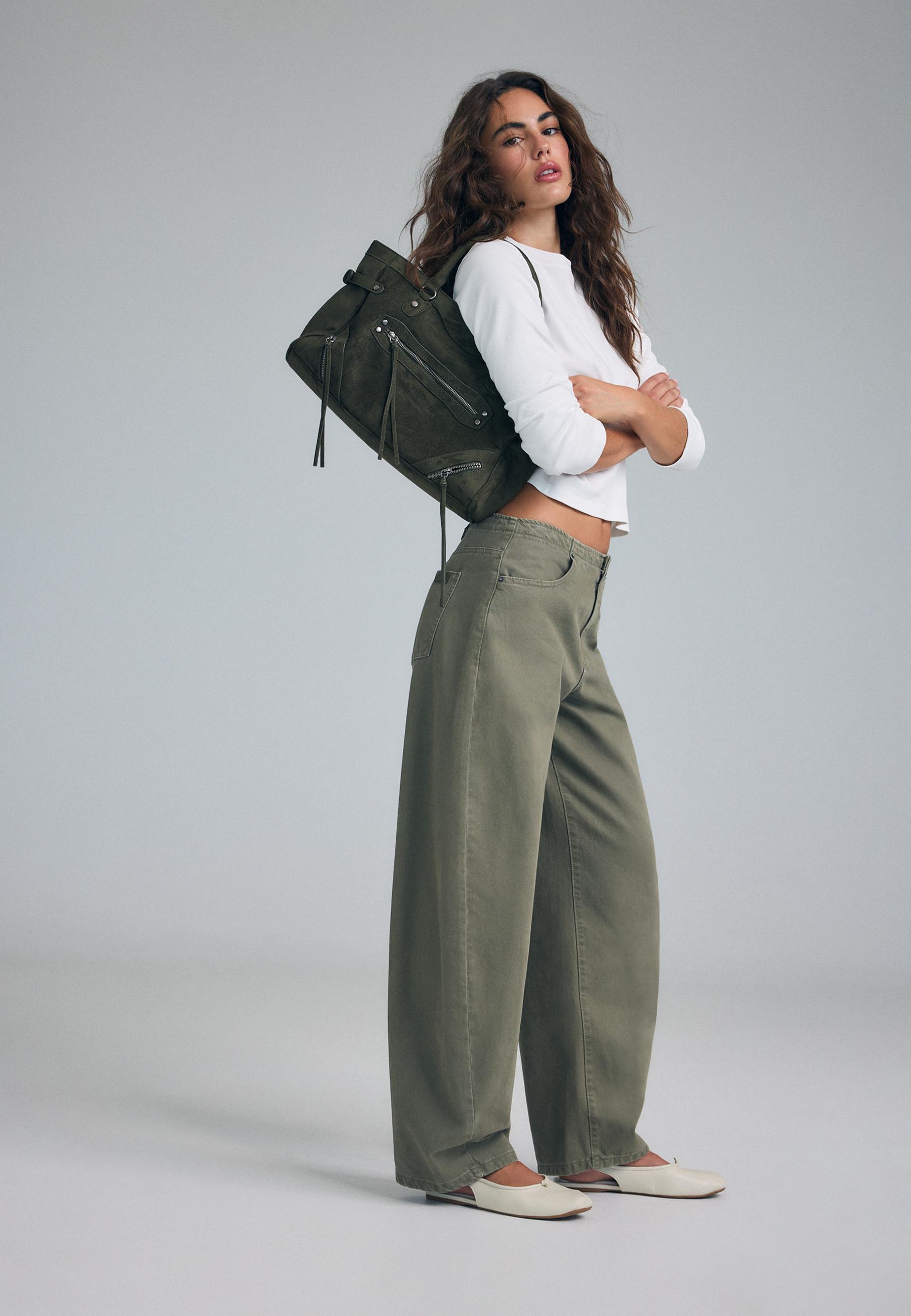 Adjustable barrel-leg jeans — Khaki