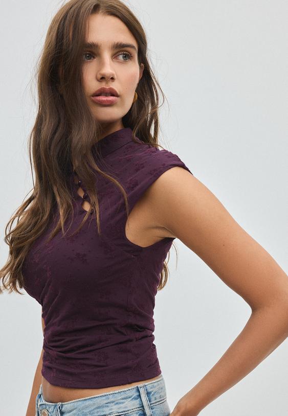 Stradivarius Flocked Stand Collar T-Shirt Purple Xs