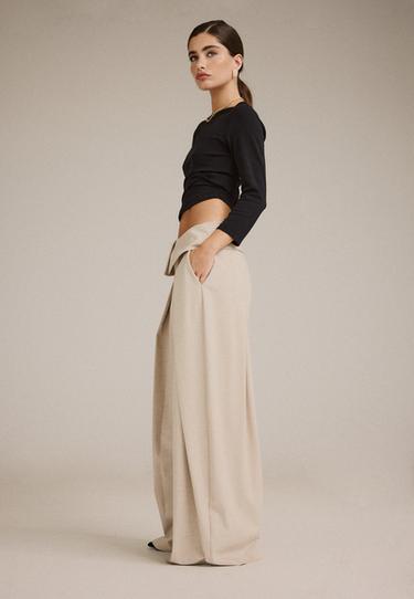 Boat neck basic T-shirt — Black 6