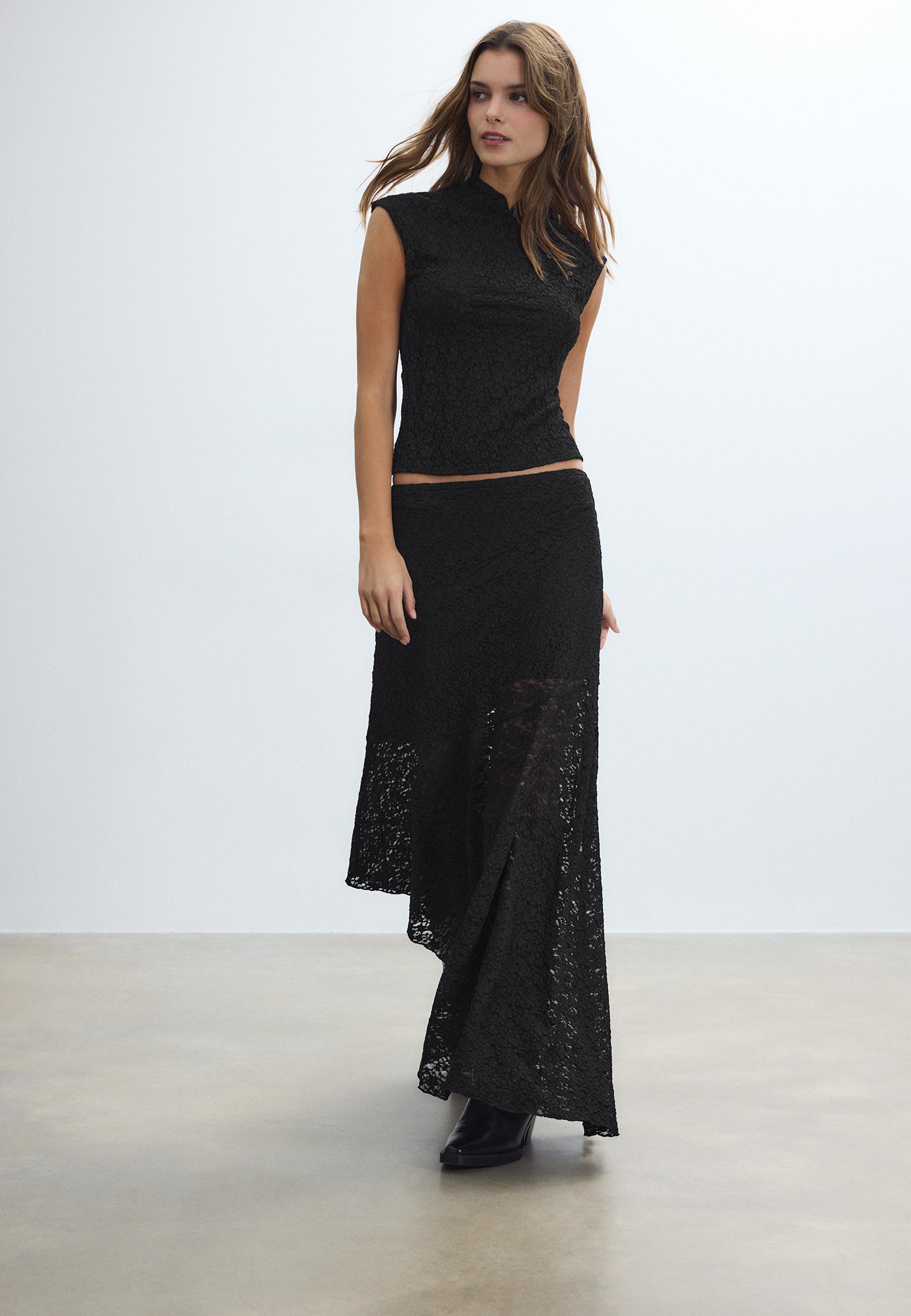 Asymmetric lace midi skirt — Black