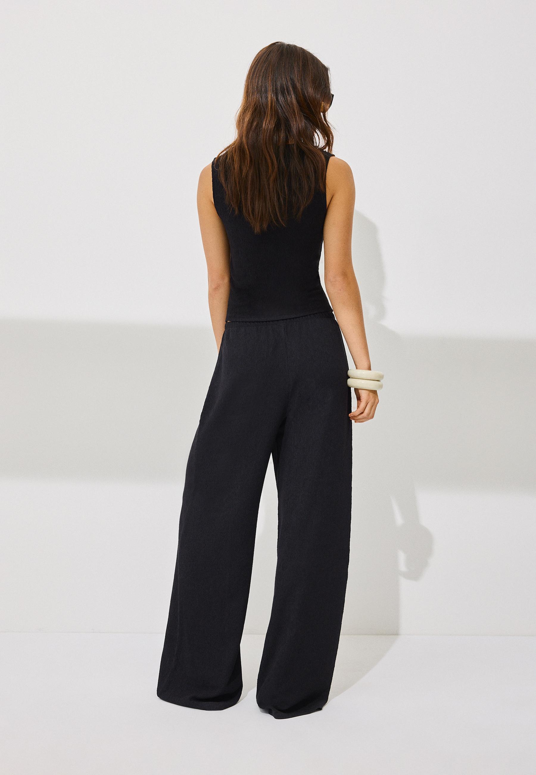 Straight-leg creased-effect trousers — Black