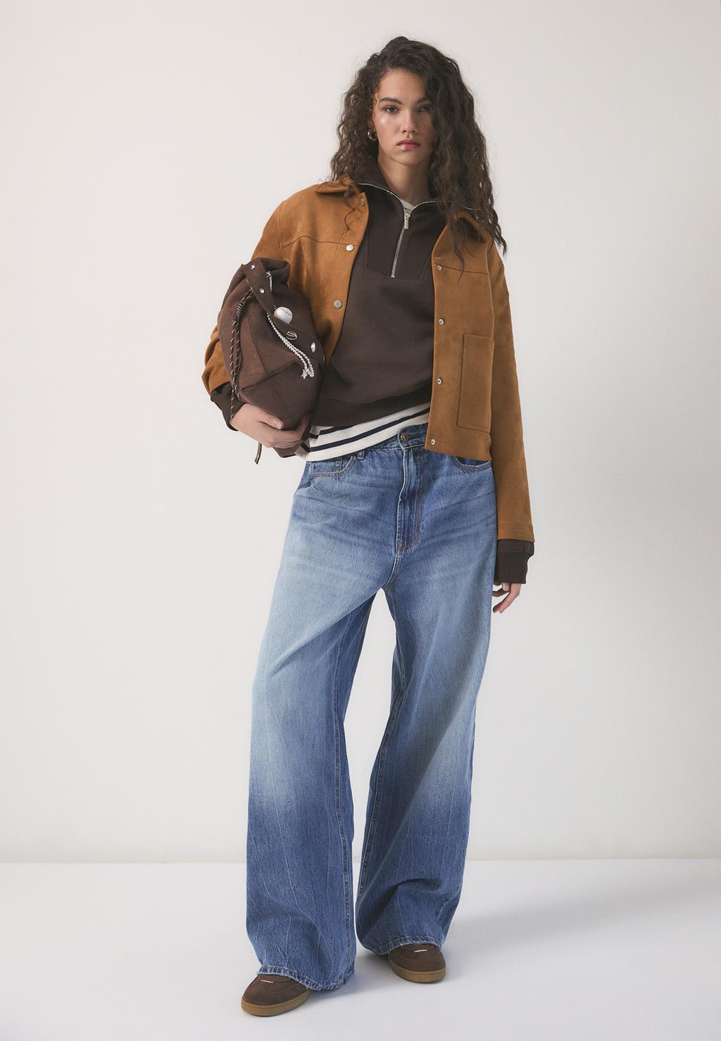D88 Wide-leg baggy jeans