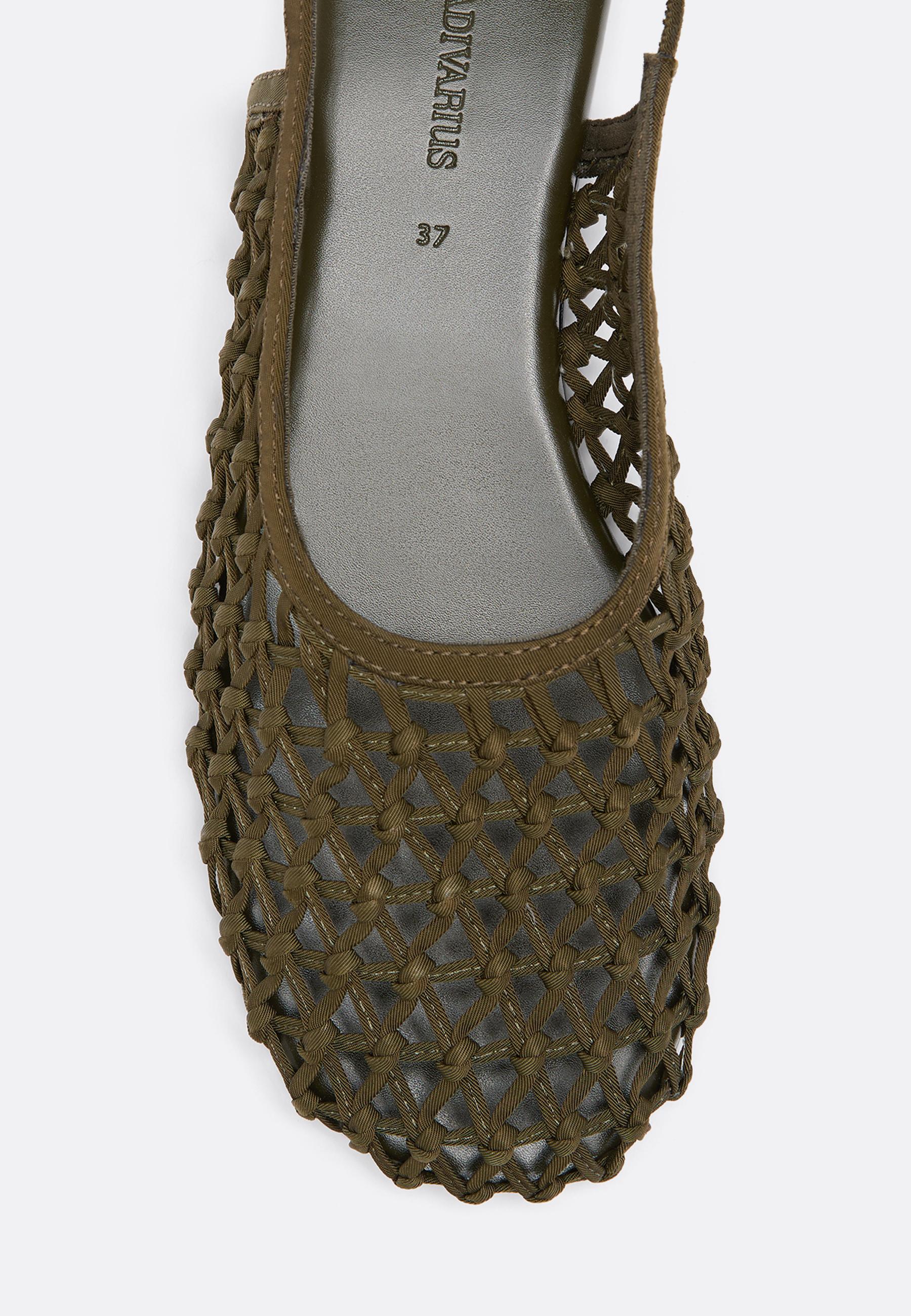 Backless mesh slippers