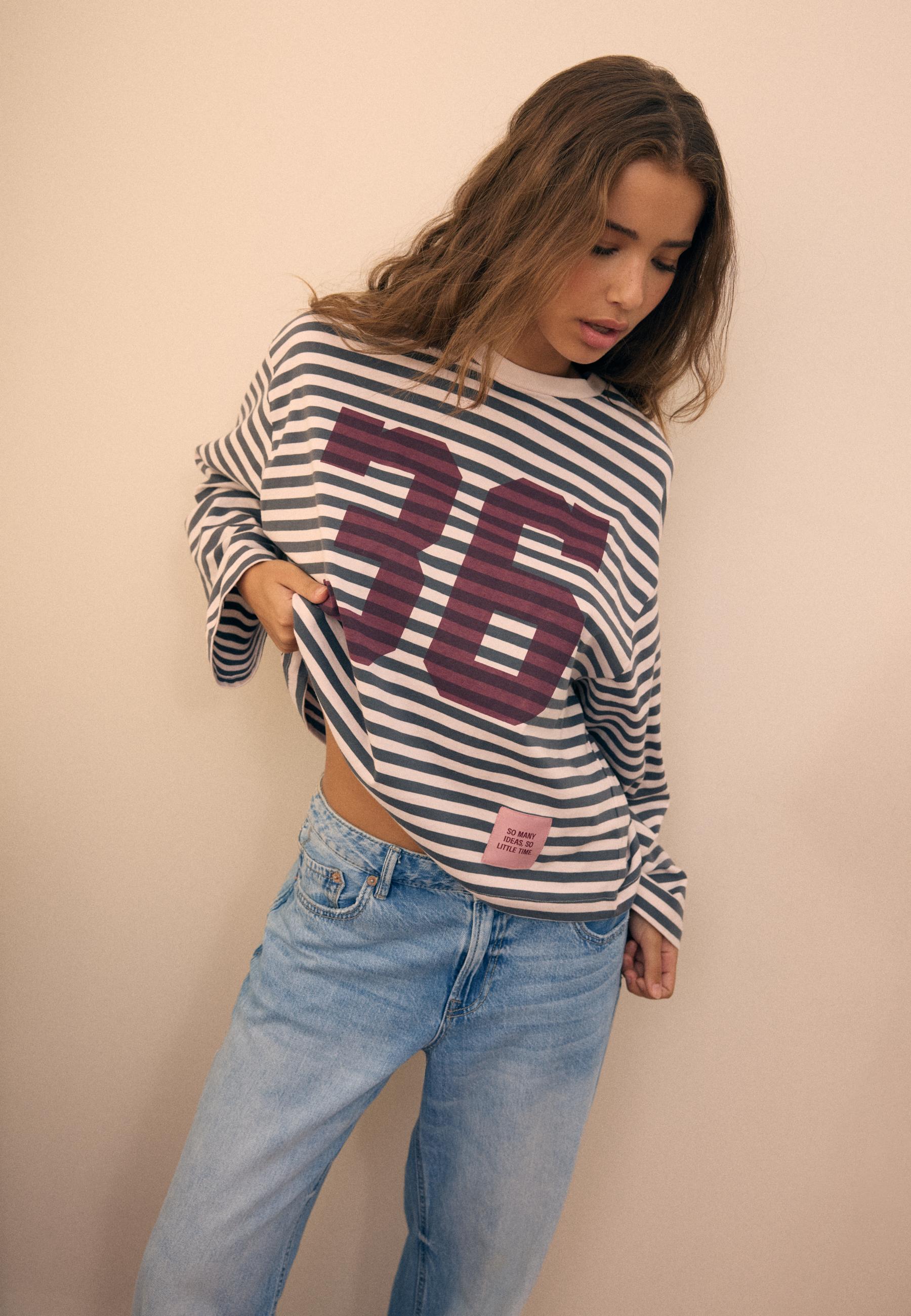 Striped printed long sleeve T-shirt — Dark grey