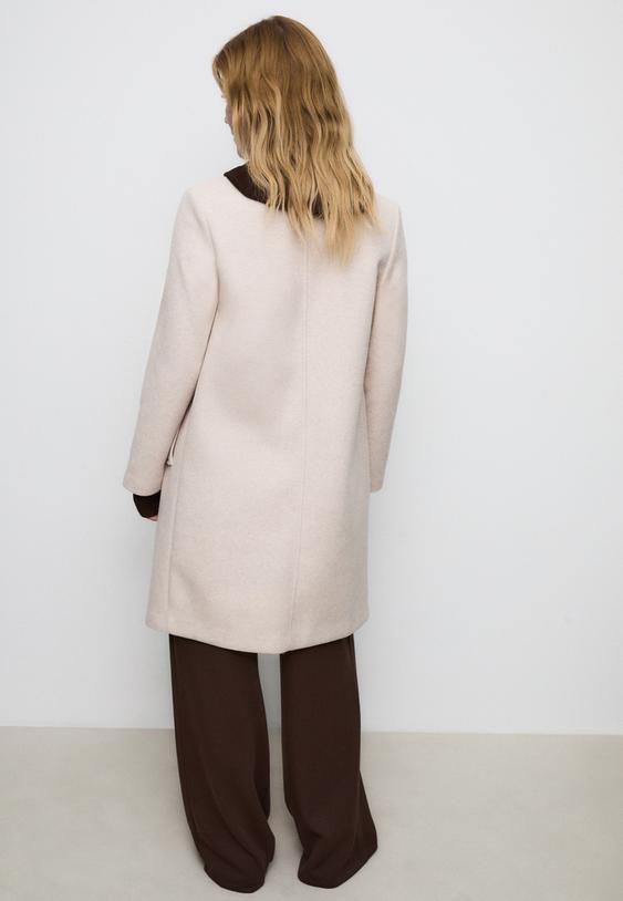 abrigo midi boton tacto suave