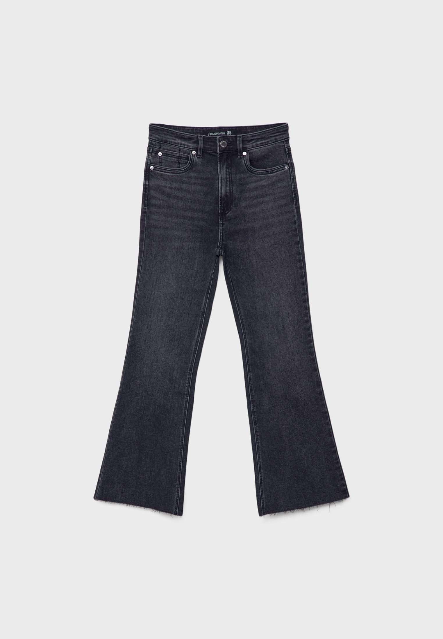 D78 Cropped bell bottom jeans — BLACK DENIM RINSE WASH