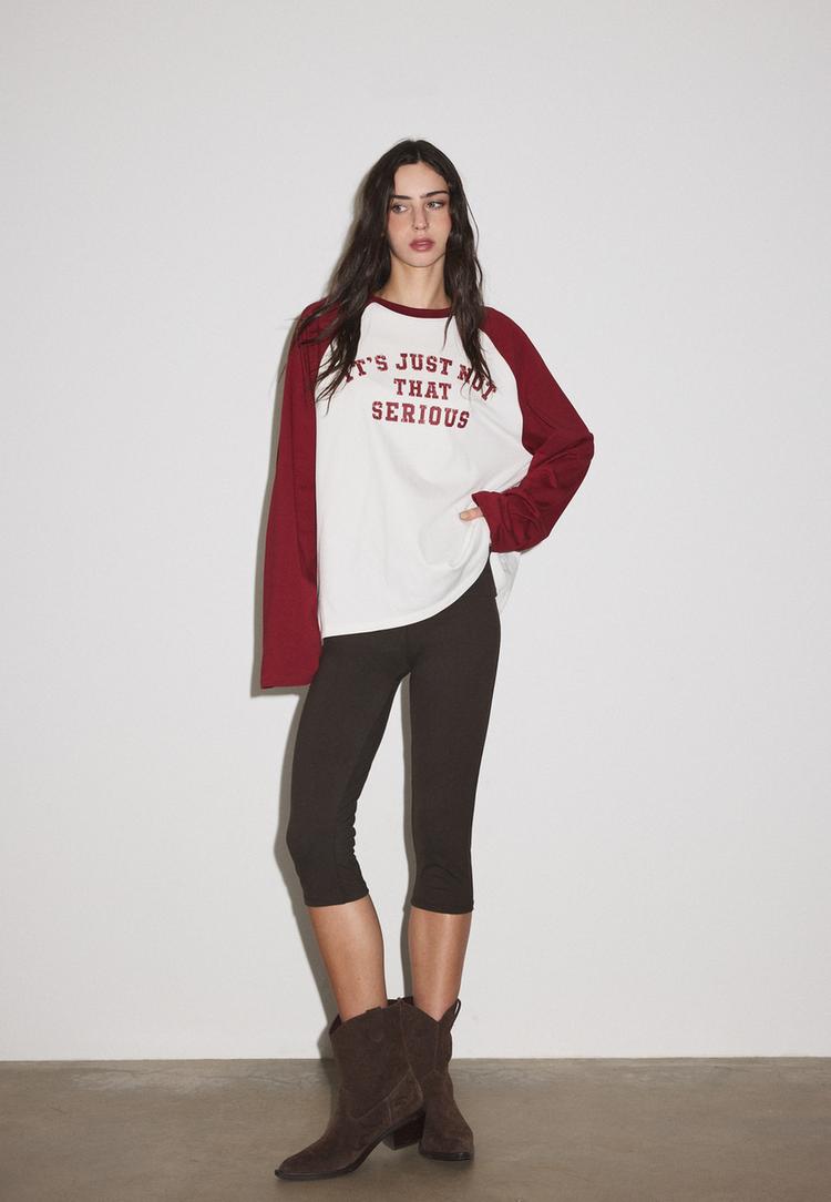 tshirt met raglanmouwen en print