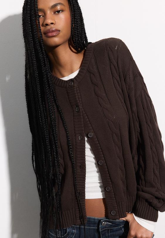 chaqueta botones punto trenzado