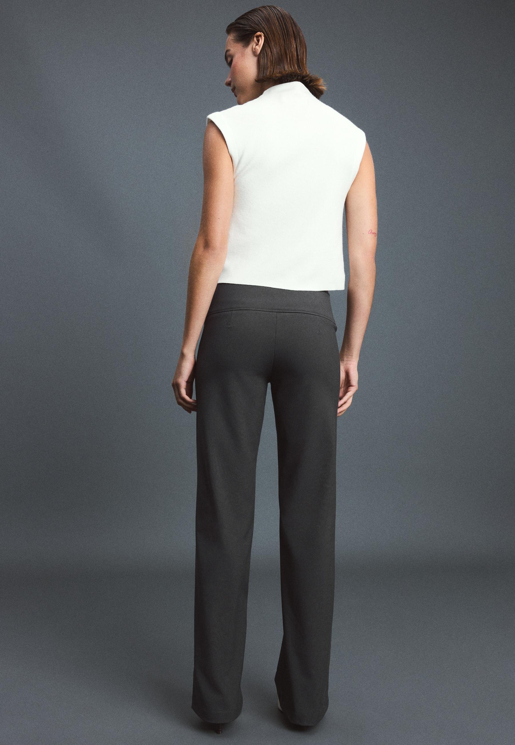 Stradivarius Toka detaylı straight fit pantolon görsel 8