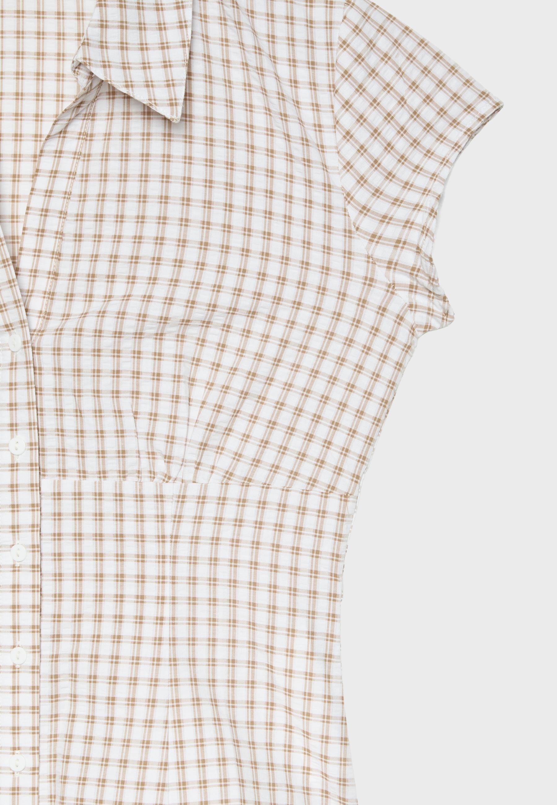 Short sleeve shirt with underbust seam — Stone