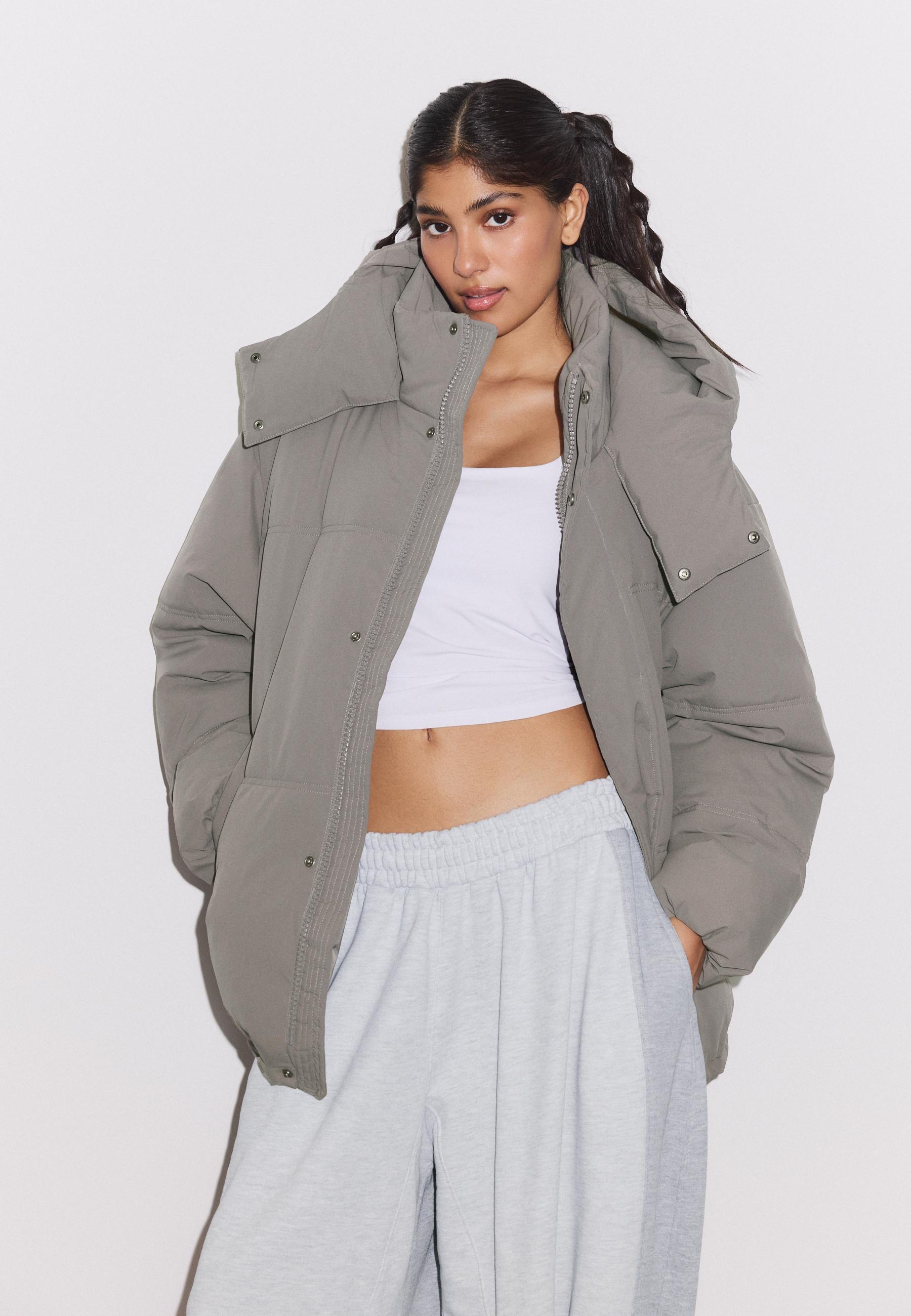 Oversize padded jacket with hood — Grey