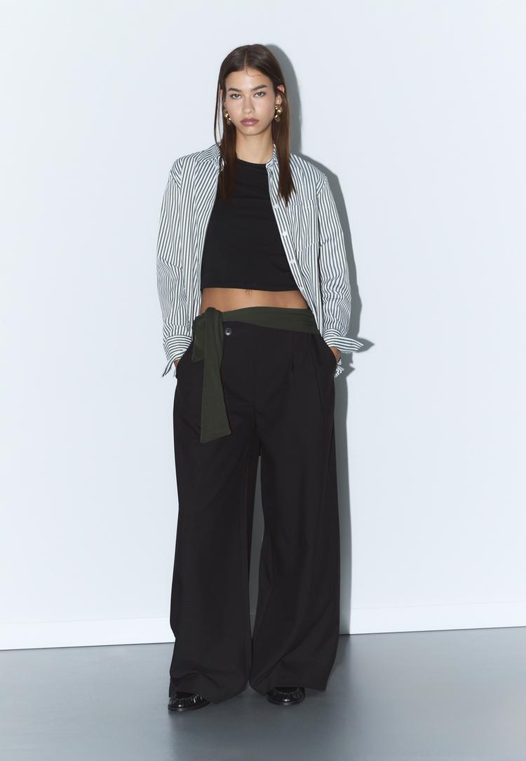 Stradivarius Ristikkäisvyötäröiset Casualhousut 40