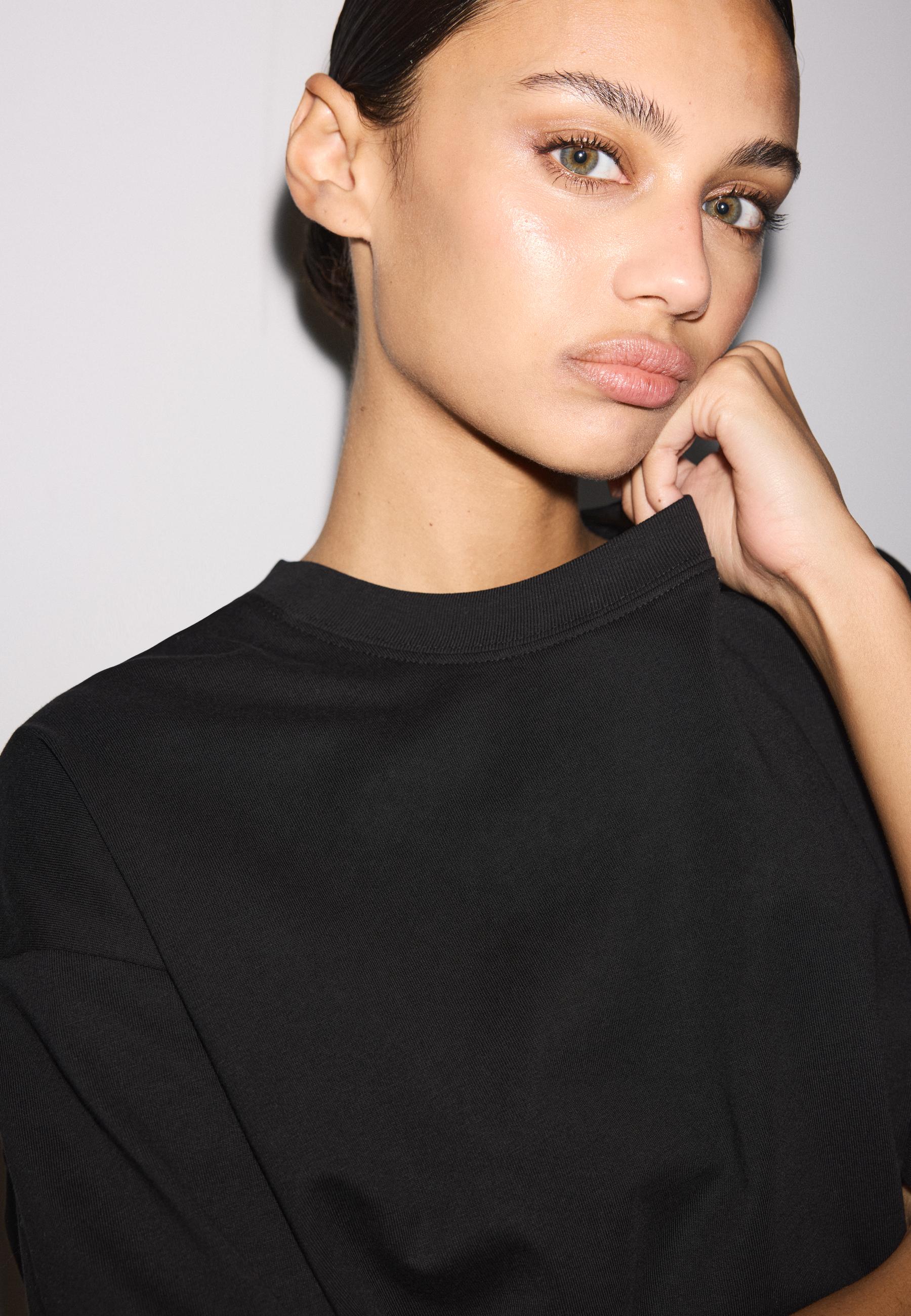 Oversize short sleeve T-shirt — Black