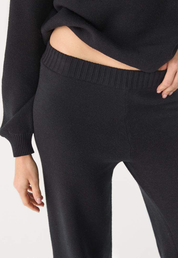 pantalon ancho punto