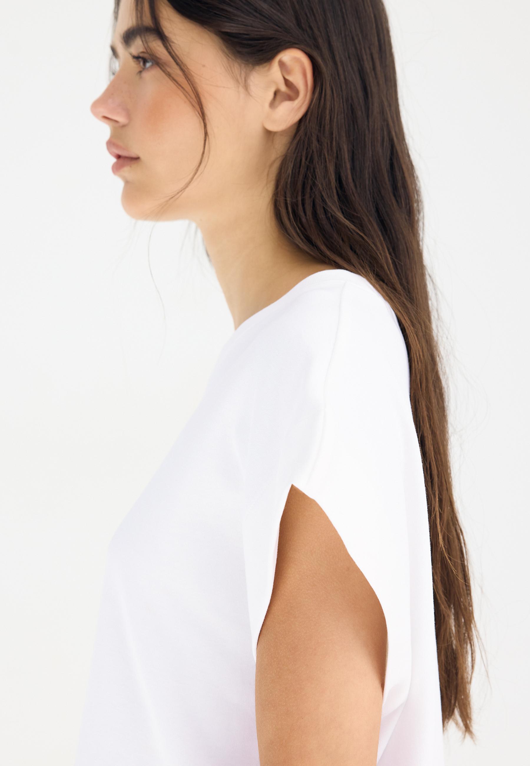 B06 Basic dropped-shoulder T-shirt — Ecru