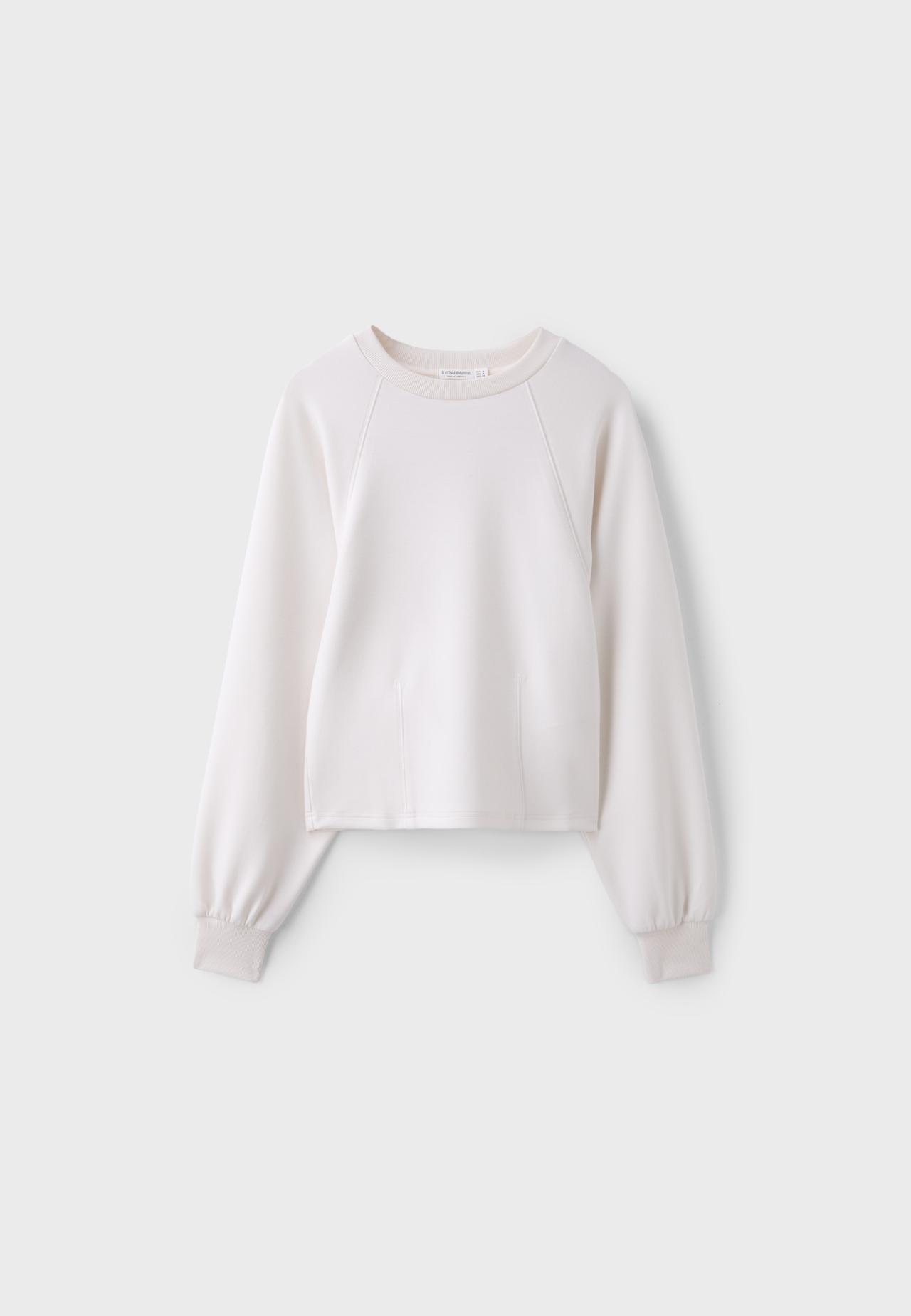 Soft-touch sweatshirt with fitted waist — Vanilla