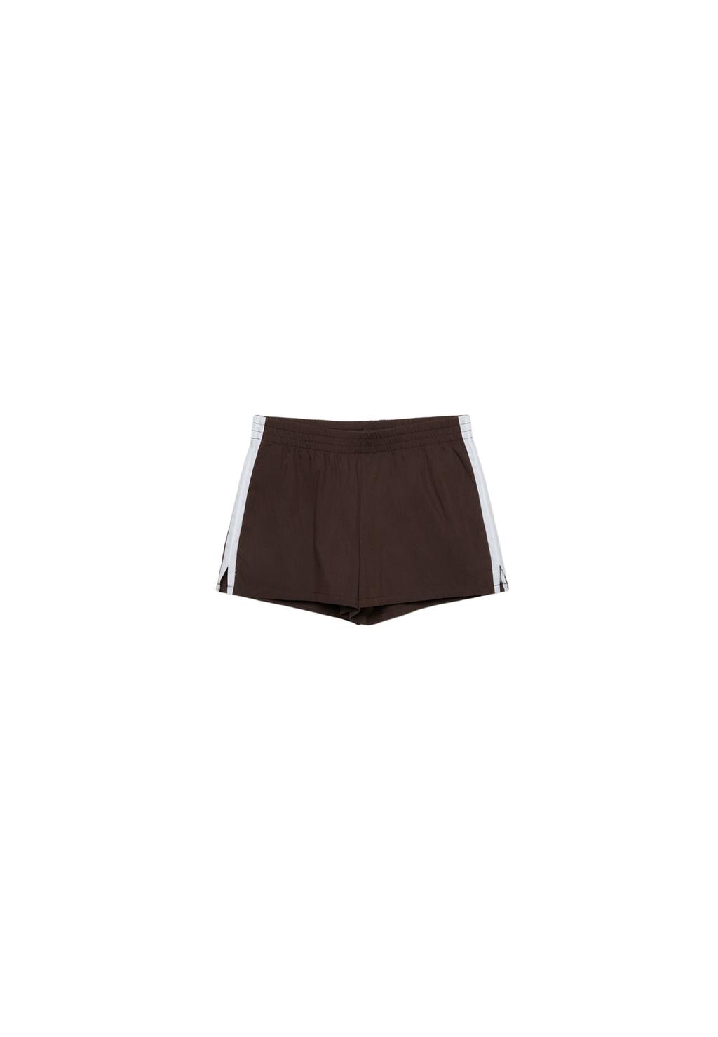 Funktionsshorts mit Seitenstreifen