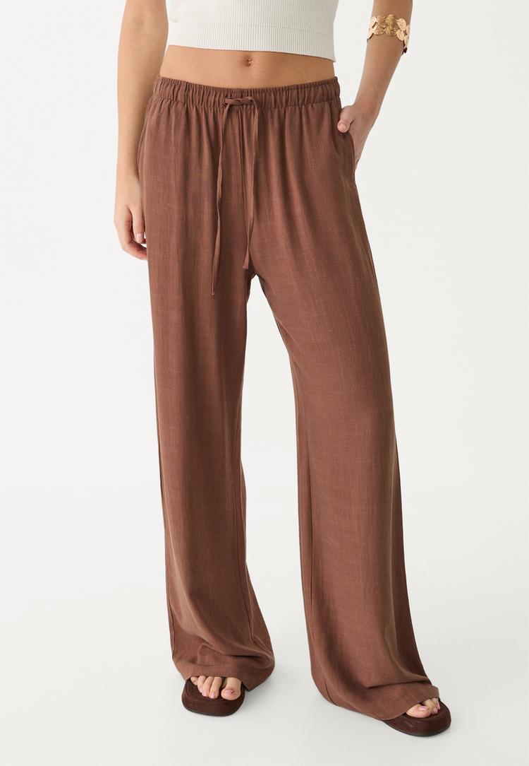 pantalon fluido con lino