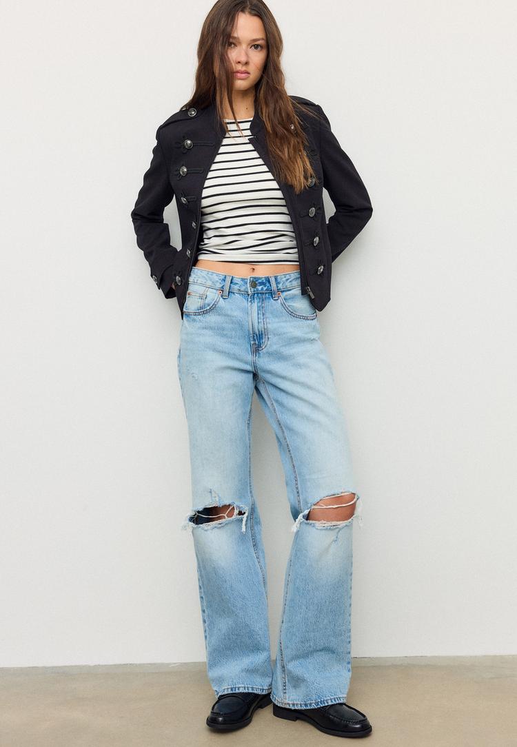 Stradivarius Σακάκι Με Ανάγλυφα Κουμπιά Μαύρο Xs