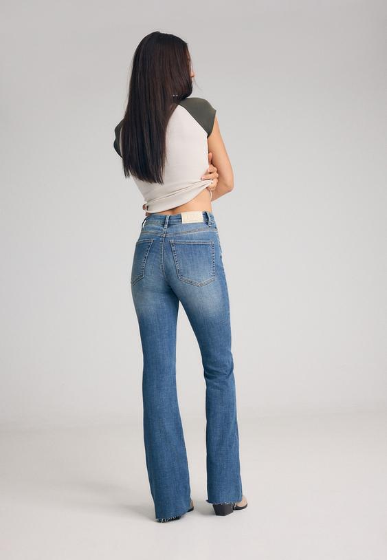 d74 esnek can paca yırtmaclı jean